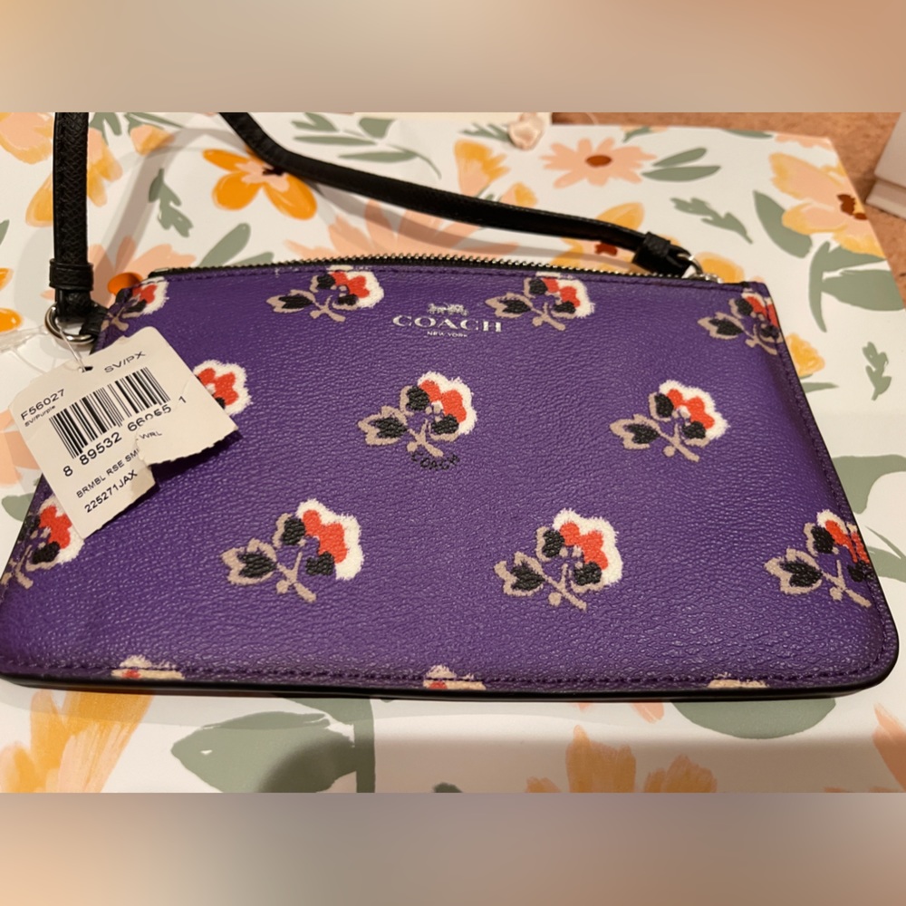 Coach Wristlet New